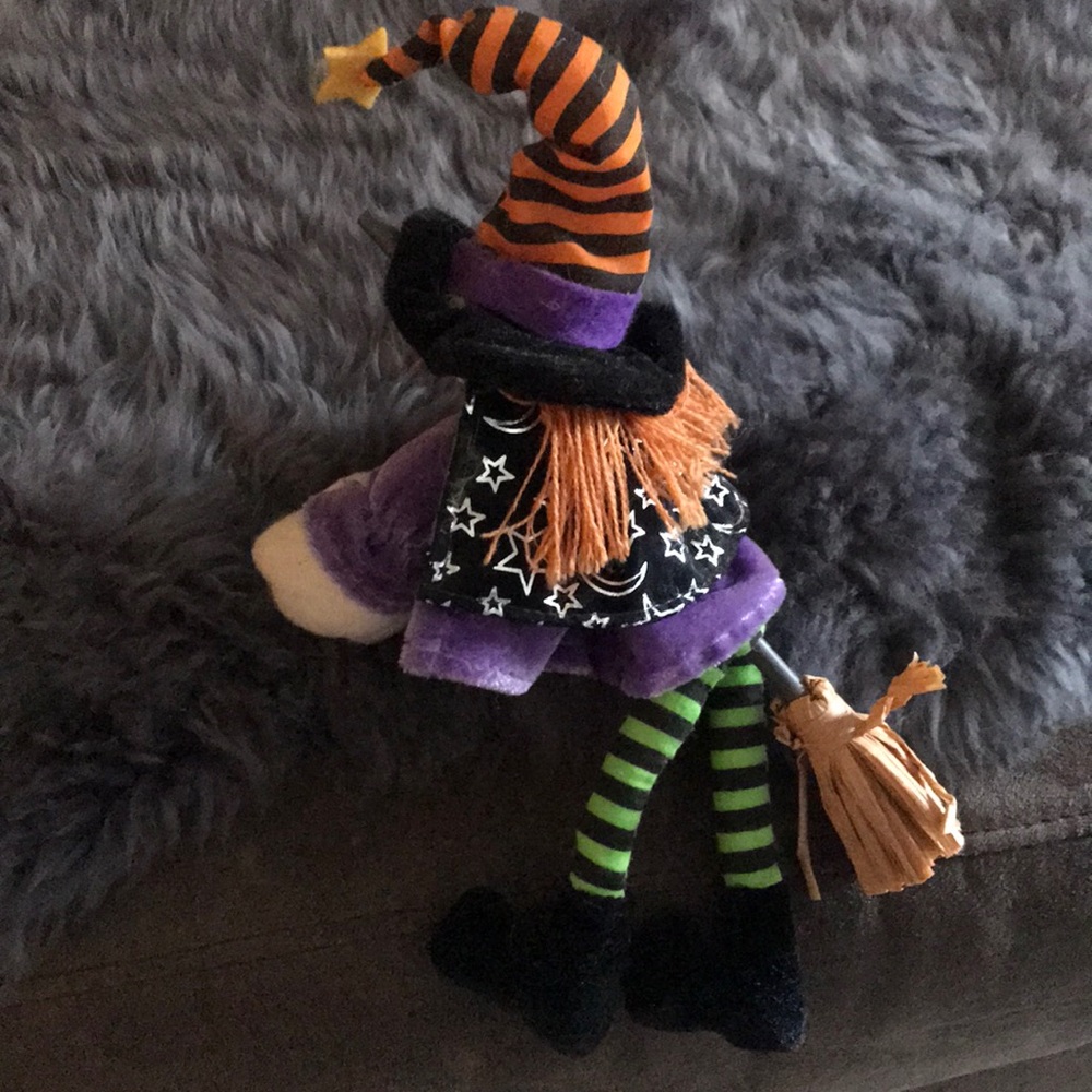 🍁vintage sitting witch fall Halloween decor🍁